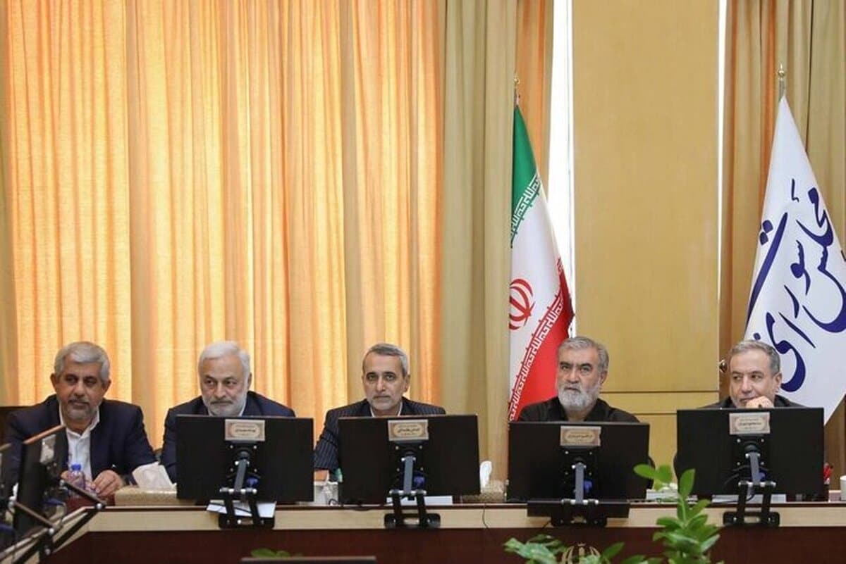 عراقچی شروط ایران برای مذاکره با آمریکا را در کمیسیون امنیت ملی مجلس تشریح کرد