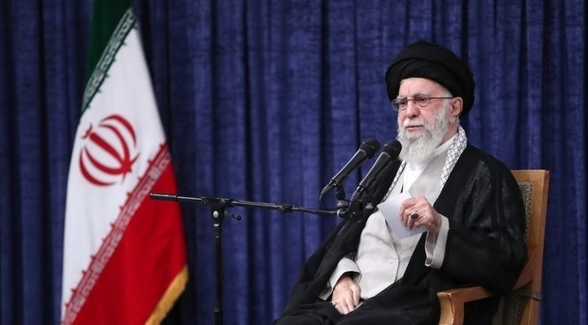 هشدار رسانه دفتر رهبر انقلاب: فضاسازی پرهیاهو علیه مسئولان اجرایی نقشه‌ای است که دشمن آرزویش را دارد