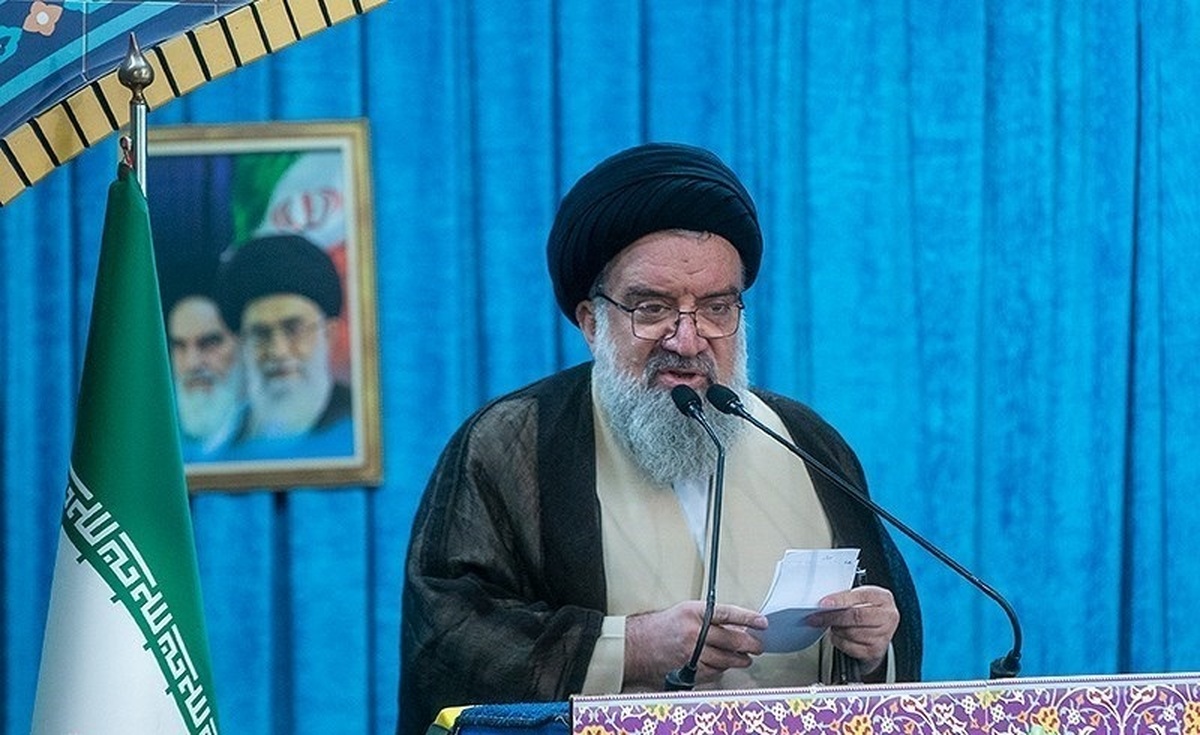 انتقاد شدید احمد خاتمی از اصلاح طلبان و استاندار مازندران: این‌ها سفارش به بی شرافتی می‌کنند!