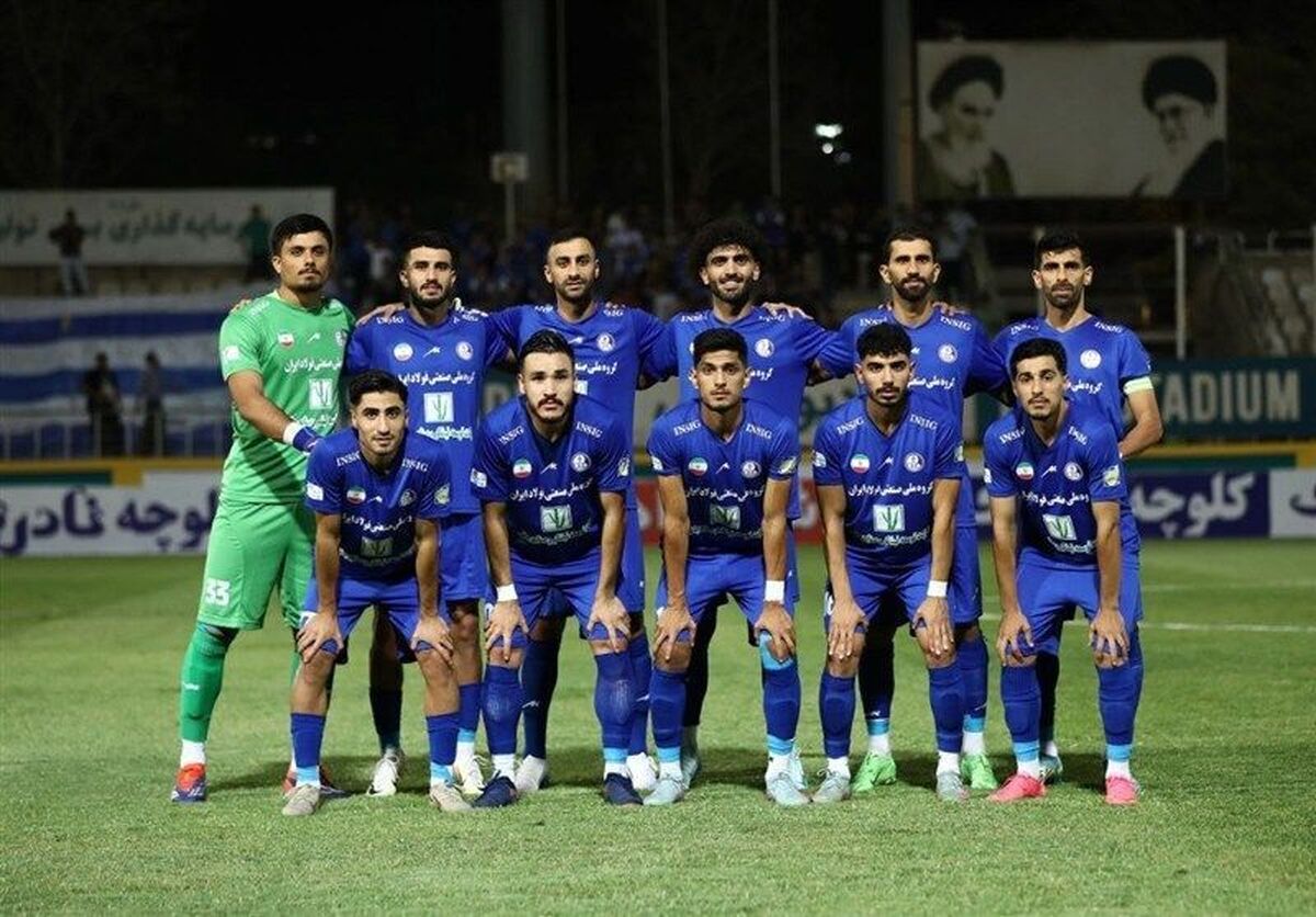 حریف پرسپولیس حاضر به تمرین نشد/ هر کس می‌خواهد با پرسپولیس بازی کند، به فرودگاه بیاید!