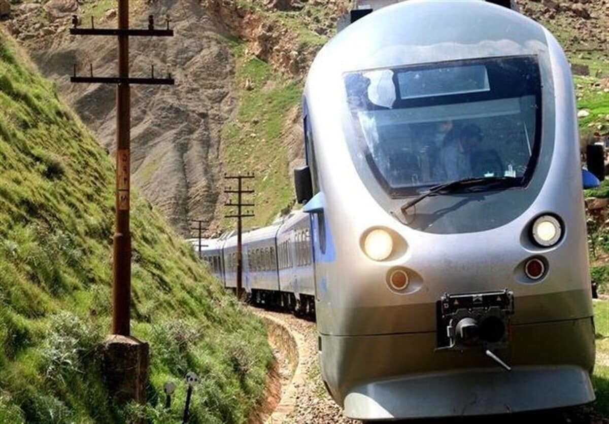 پیش فروش بلیت قطار‌های مسافری نوروز از ۱۰ اسفند