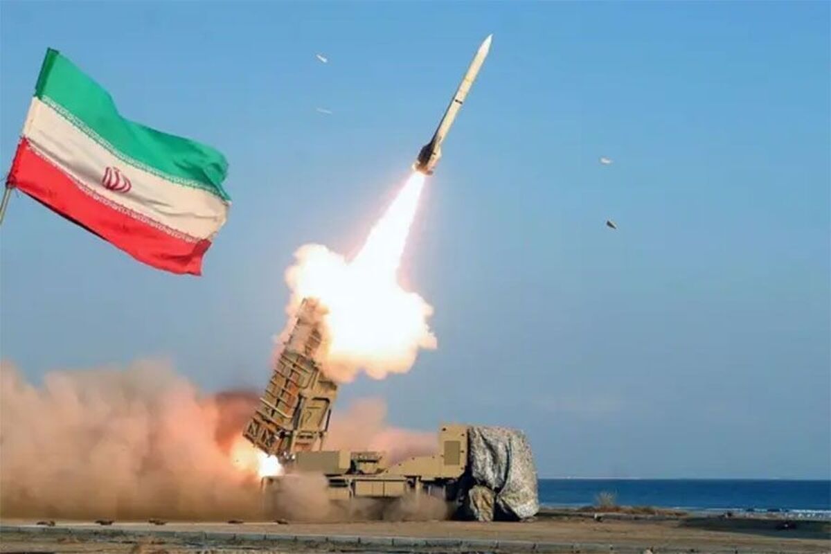 سپاه: انبار مرکزی مهمات پایگاه هوایی الظفره مورد اصابت قرار گرفت