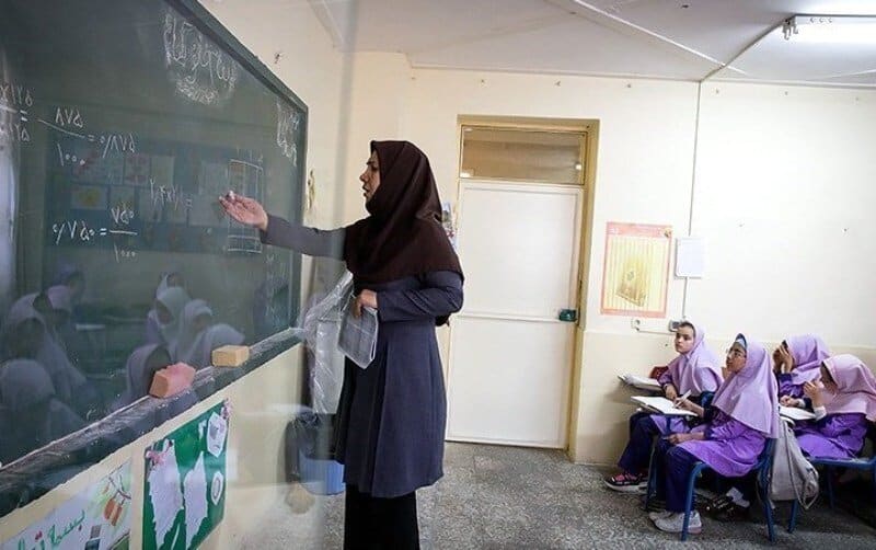 با هر رتبه چقدر به حقوق معلمان اضافه می‌شود؟/ وزیر آموزش و پرورش شرح داد