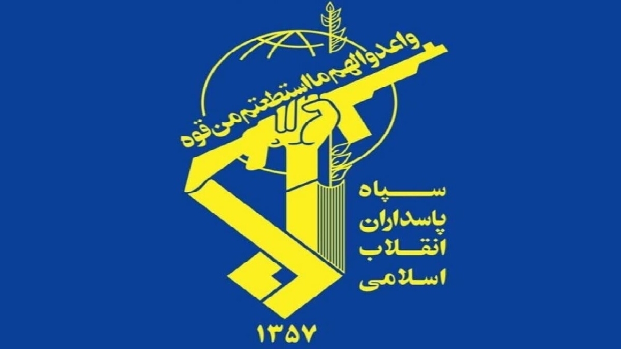 ناوشکن آمریکایی توسط موشکهای «قدر ۳۸۰» و «طلائیه» مورد اصابت قرار گرفت