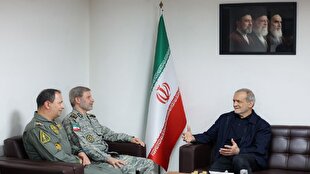 پزشکیان: دولت با تمام ظرفیت از تقویت نیرو‌های مسلح حمایت می‌کند