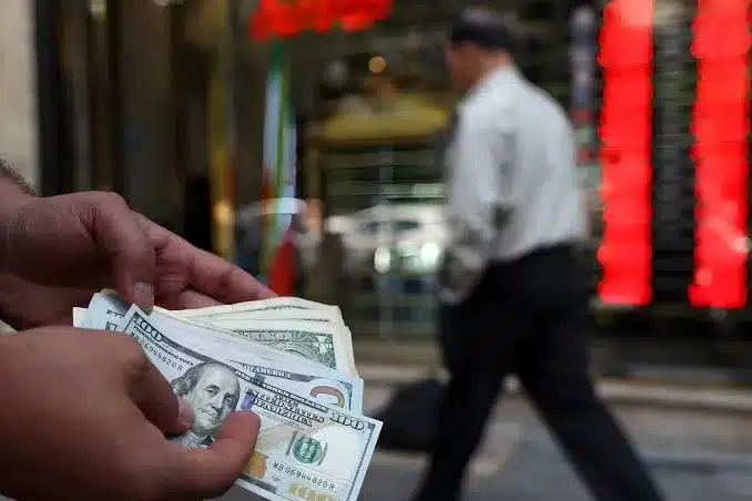دلار
