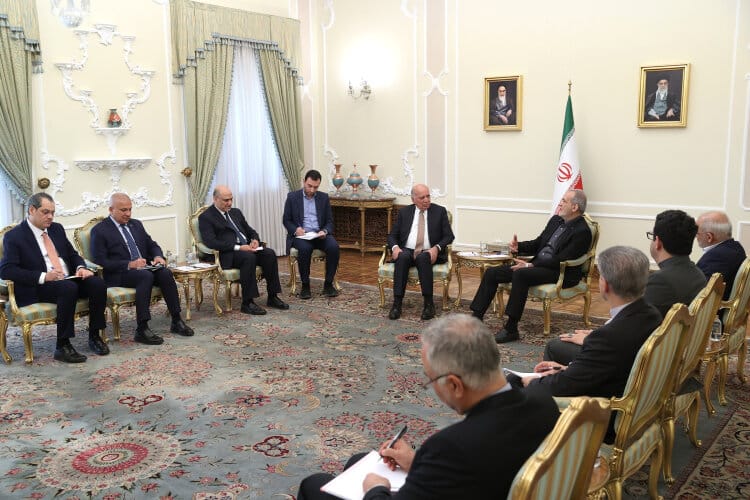 رئیس‌جمهور: برای رشد و پیشرفت ملت‌مان از کسی دستور یا اجازه نمی‌گیریم