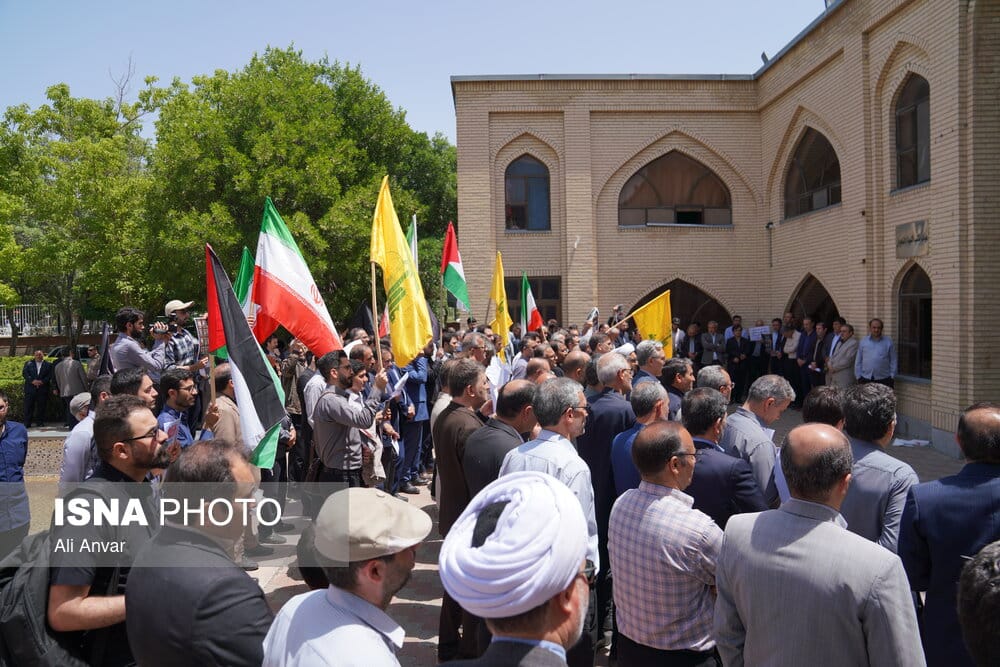 جنگ امروز صرفاً نظامی نیست، بلکه فرهنگی، اقتصادی و سیاسی است