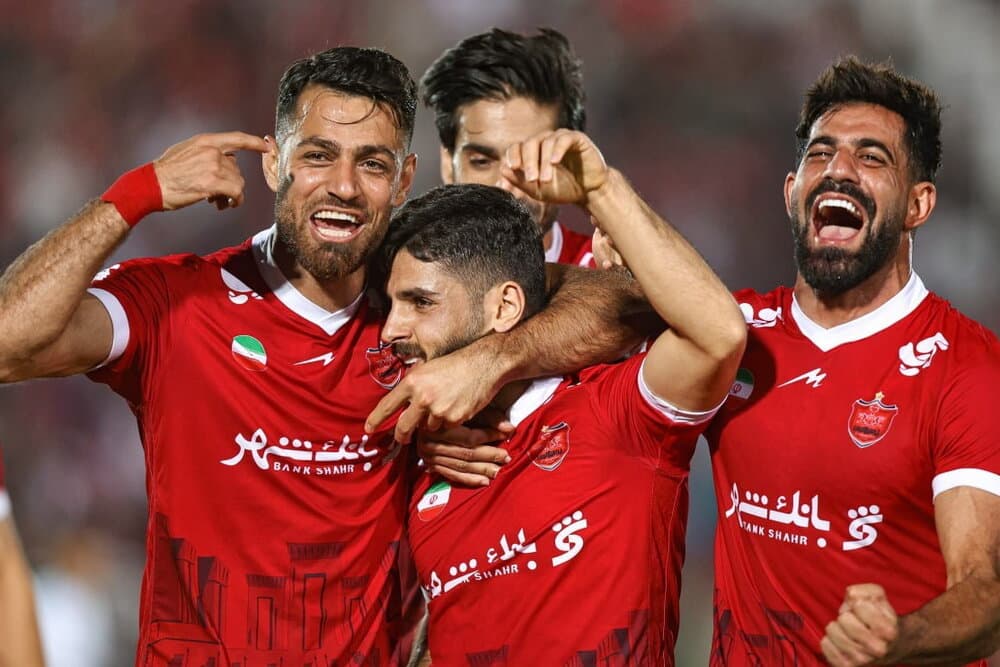 خلاصه بازی پرسپولیس مقابل ذوب‌آهن