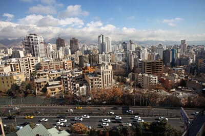 رقابت بر سر جذب مستاجر در روزهای آخر سال/ قیمت‌های اجاره ریزشی شد/ رهن کامل در تهران چقدر آب می‌خورد؟ + جدول