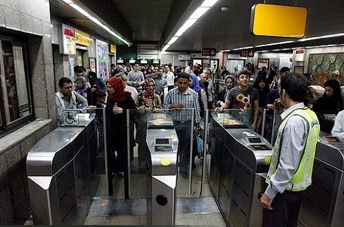 مترو و اتوبوس رایگان شد