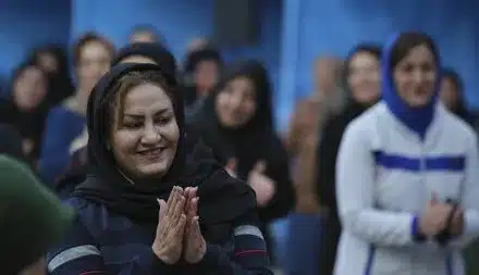 زنان