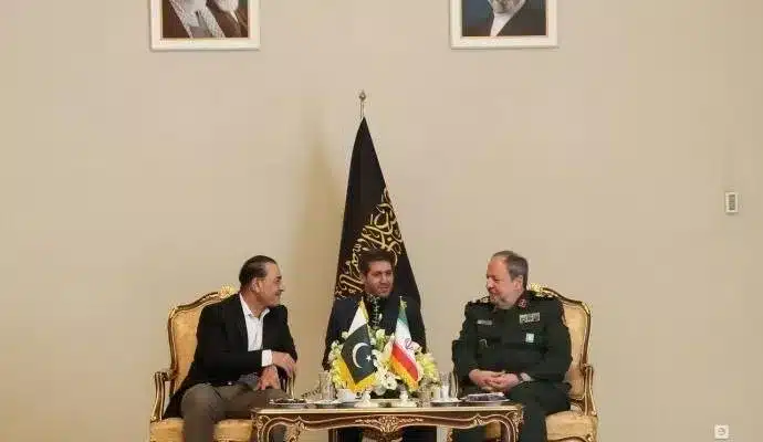 دیدار عاصم منیر با مجید ابن الرضا