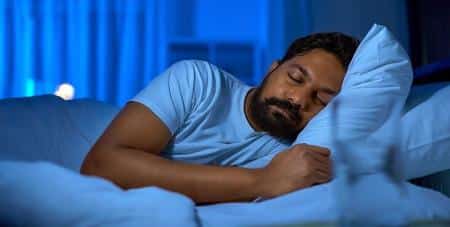 این خوراکی را بخورید و شب‌ها راحت بخوانید