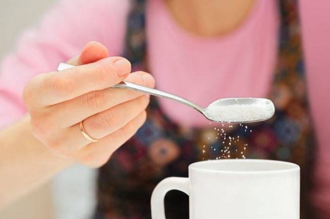 تاثیر مصرف شکر در تشدید روند چاقی