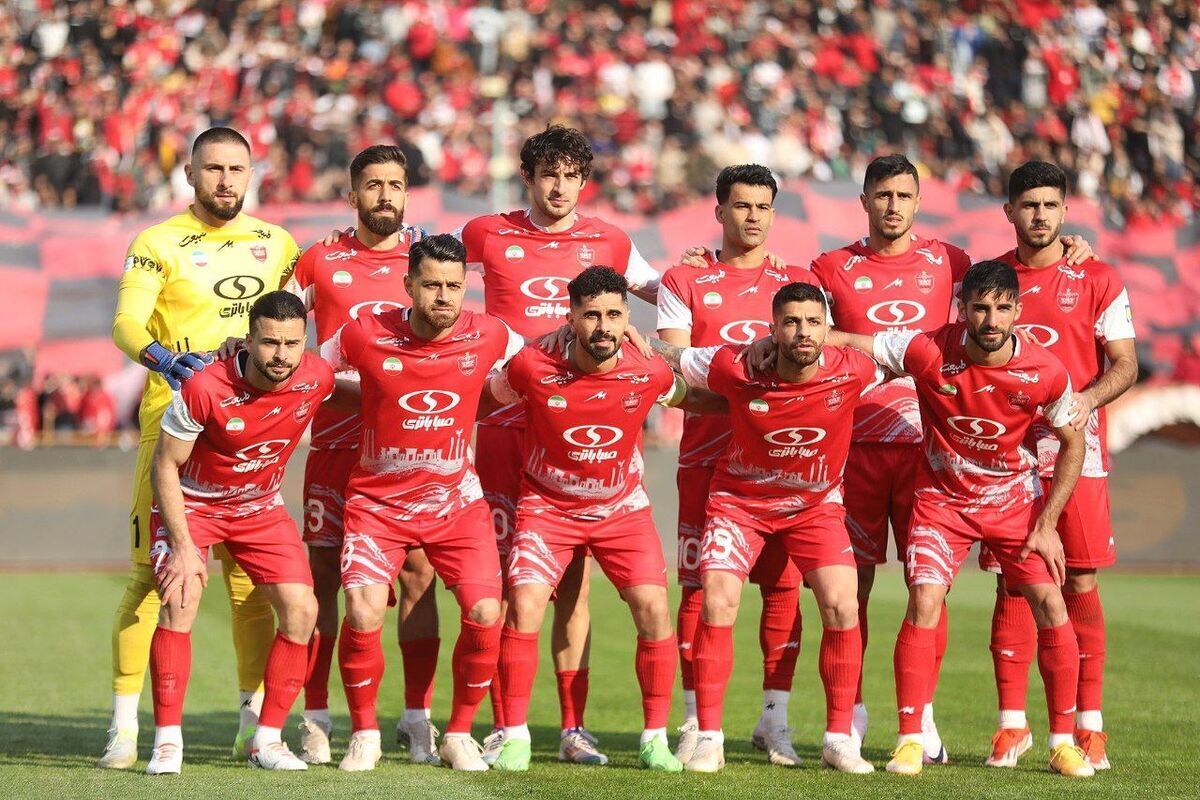 تراکتور با این باخت از هم پاشید و راه قهرمانی پرسپولیس باز شد