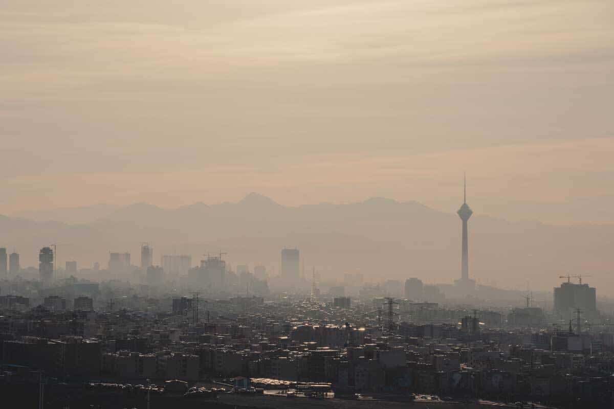 تهران ۱۴۰۳ دوست داشتنی نبود/ پایتخت دچار رهاشدگی است/ اینکه آقای زاکانی در شورای شهر دست به سینه ایستاد یک دستاورد بود