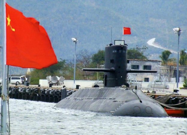 حادثه مشکوک برای یک زیردریایی چین در تنگه تایوان؛ چین به تایوان حمله می کند؟