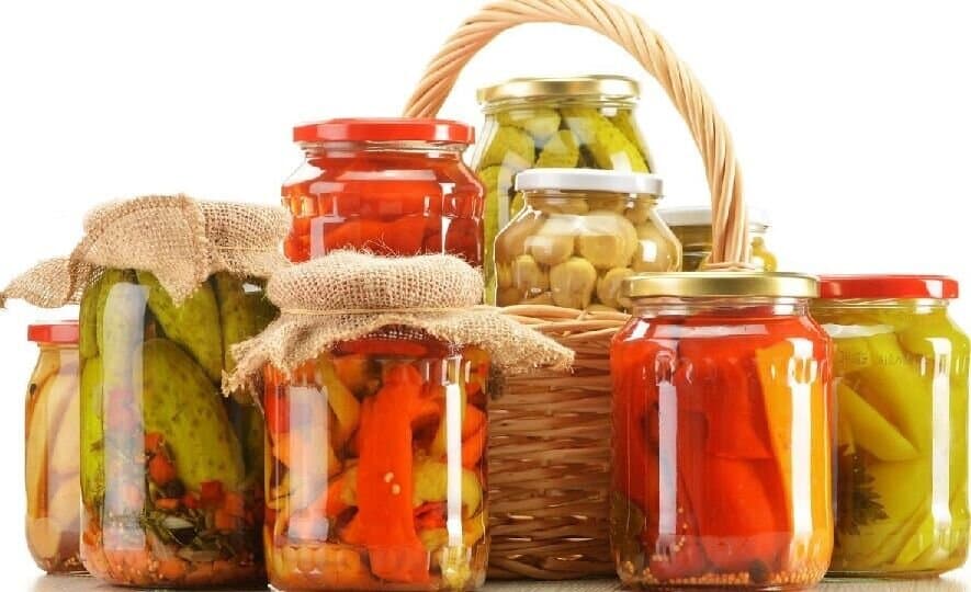 خوراکی‌های ترش مزه چه مشکلاتی برای بدن پیش می‌آورند؟