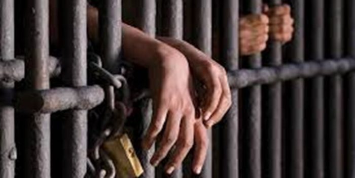 دادستان کرمان: ١٨ نفر از سرکردگان و قاچاقچیان اتباع غیرمجاز در کرمان و برخی استان‌های کشور دستگیر شدند