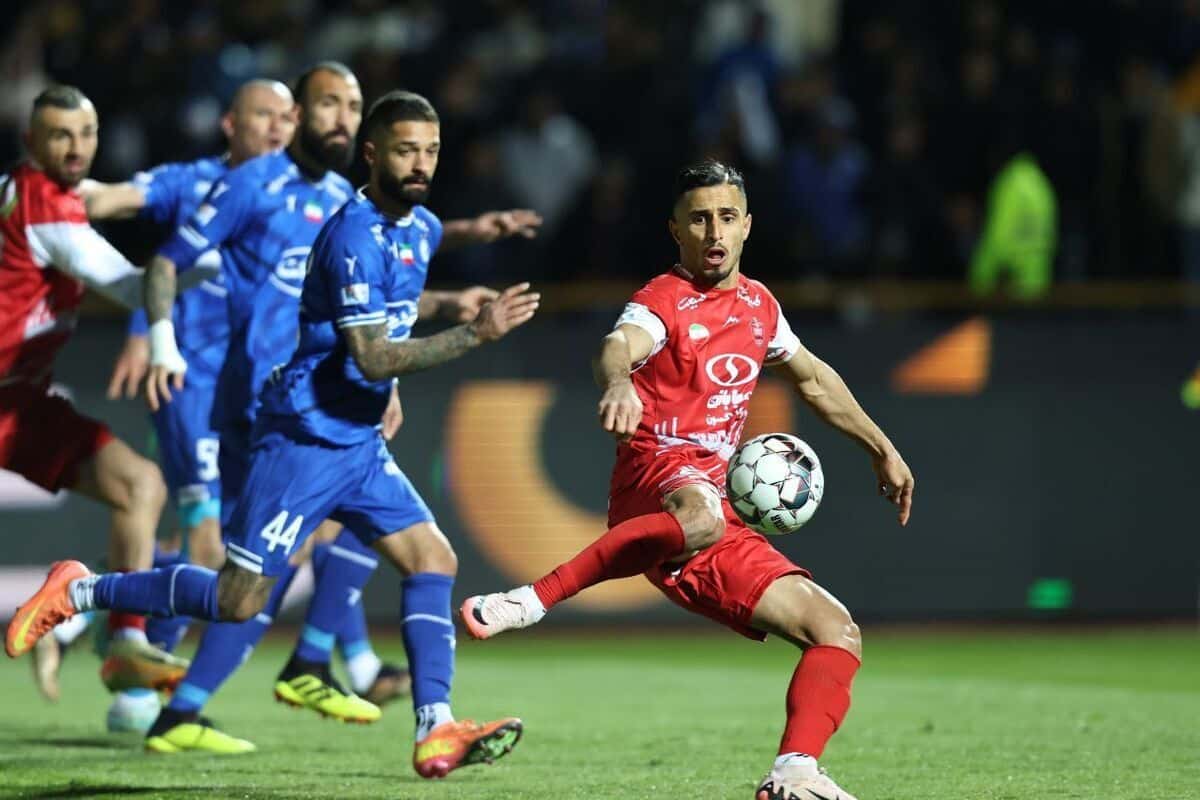 درخواست باشگاه پرسپولیس از هواداران؛ به علیپور رای بدهید تا یک پرسپولیسی مرد سال شود