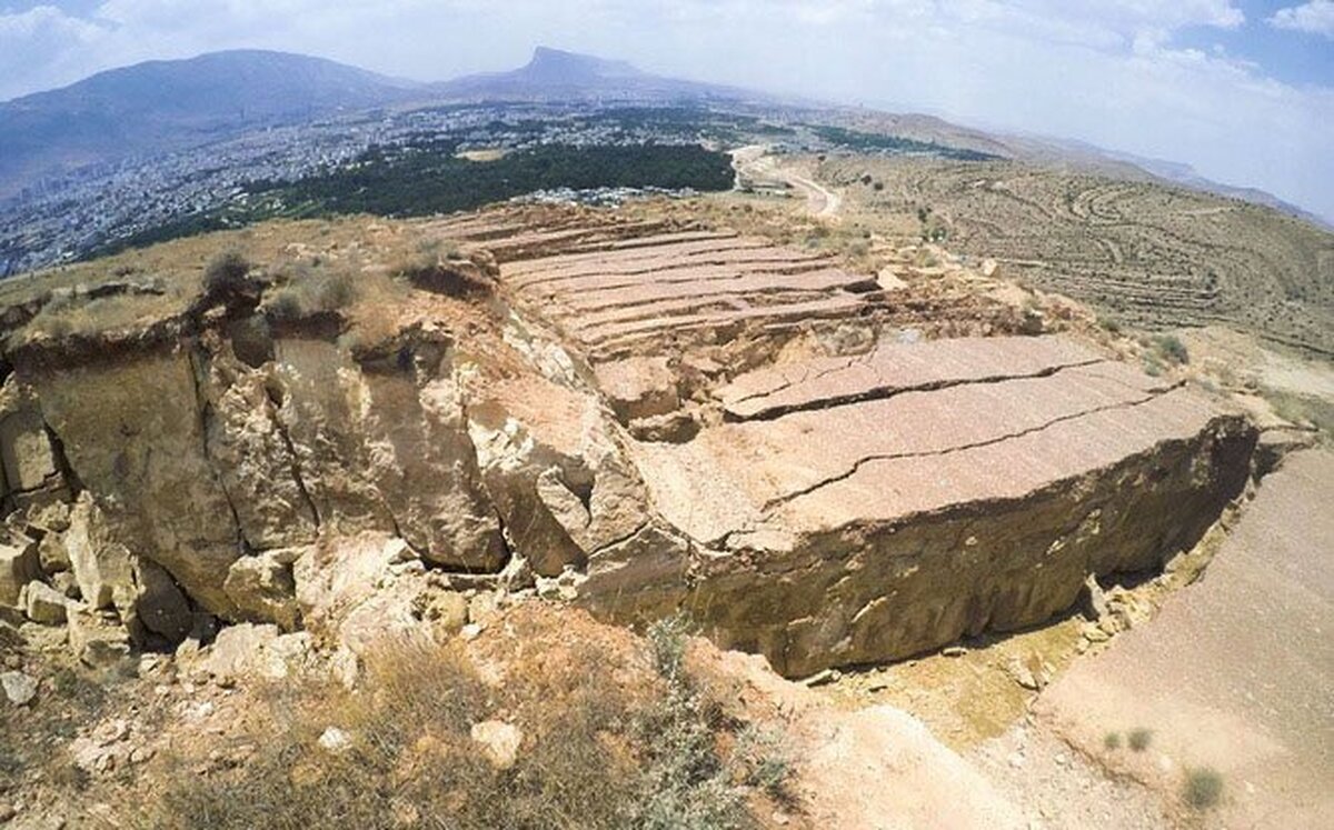 رانش زمین در منطقه منصورآباد شیراز؛ ماجرا چه بود؟