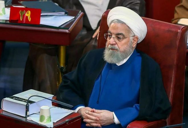 سایت حسن روحانی: فقهای شورای نگهبان صلاحیت روحانی را تائید نکردند