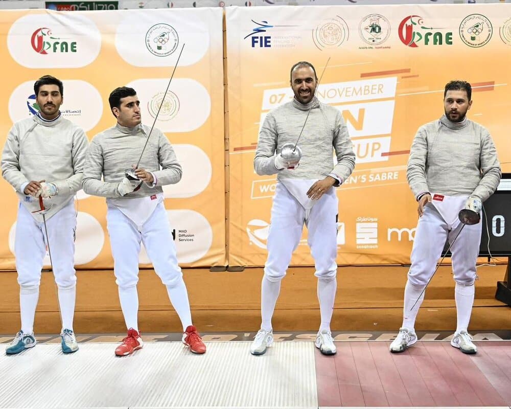 شمشیربازی بدون نتیجه و با هزار و یک حاشیه/ رییس چه کارمی‌کند؟