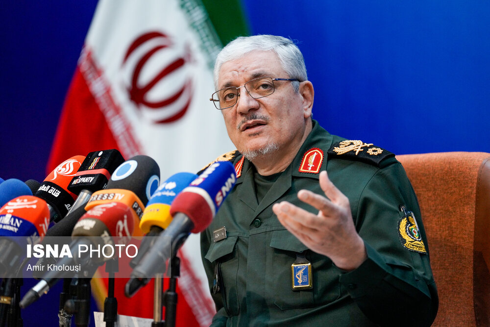 نشست خبری سردار رضا طلایی‌نیک سخنگوی وزارت دفاع