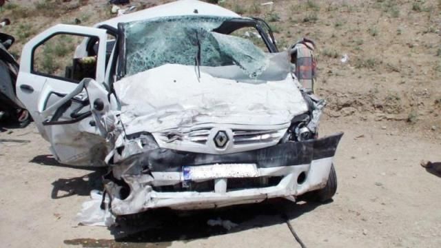 واژگونی مرگبار خودرو در جاده نیشابور