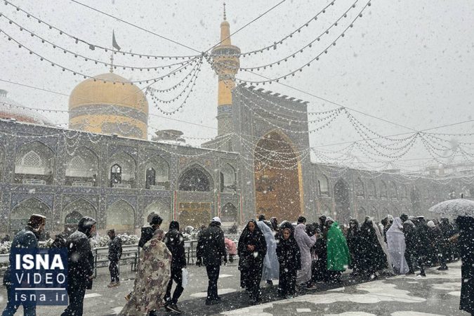 ویدیو/ اولین بارش زمستانی برف در مشهد