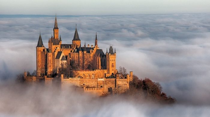 ۱۴ حقیقت جالب درباره قصرها و قلعه های تاریخی که در فیلم ها نشان نمی دهند